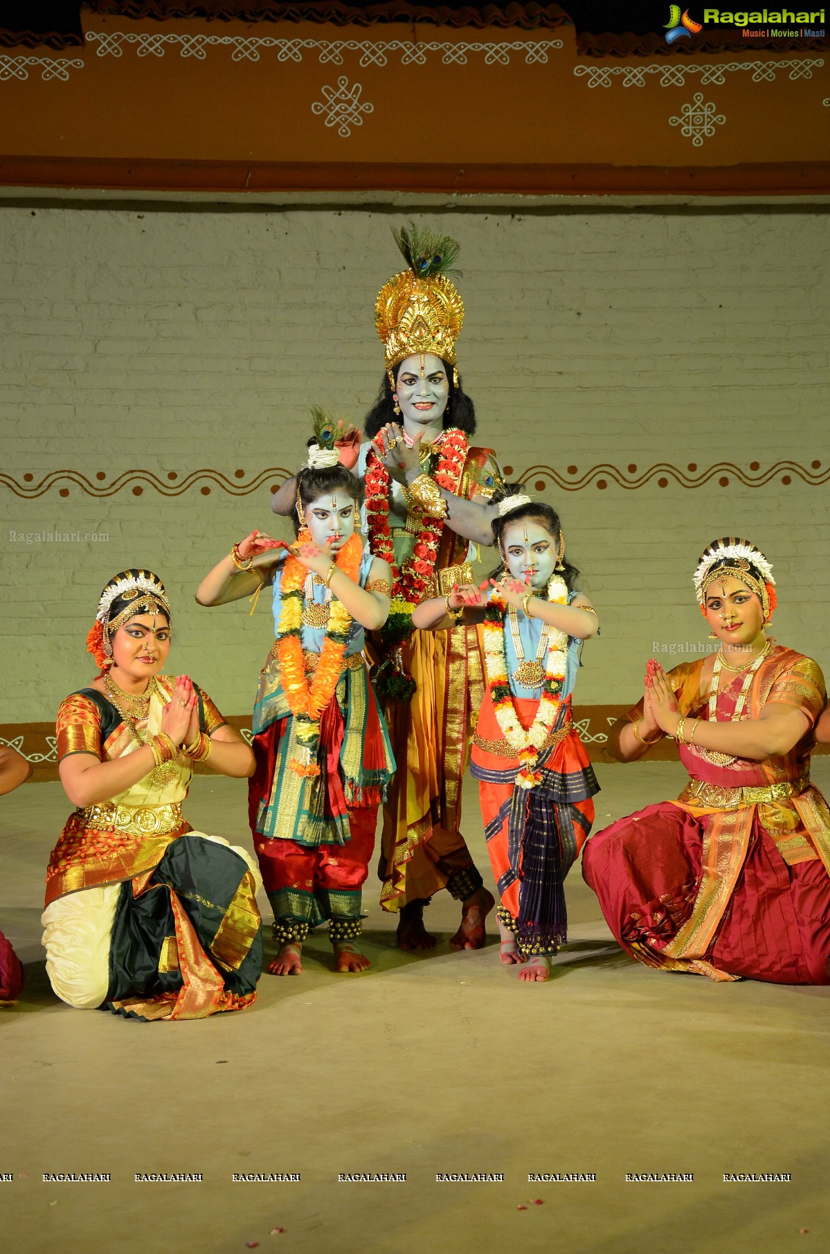 Kuchipudi Dance Ballet 'Krishnam Vande Jagadgurum' by Smt. Koka Vijaya Lakshmi and Group