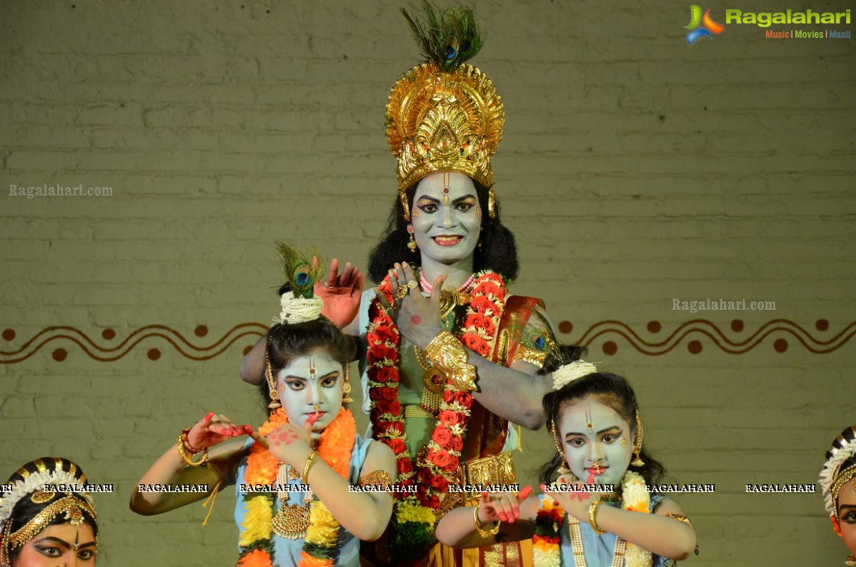 Kuchipudi Dance Ballet 'Krishnam Vande Jagadgurum' by Smt. Koka Vijaya Lakshmi and Group