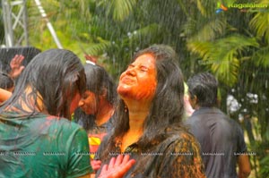 Ramada Manohar Holi