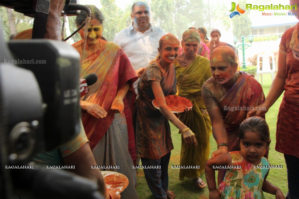 Holi Celebrations 2015 by Governor Narasimhan