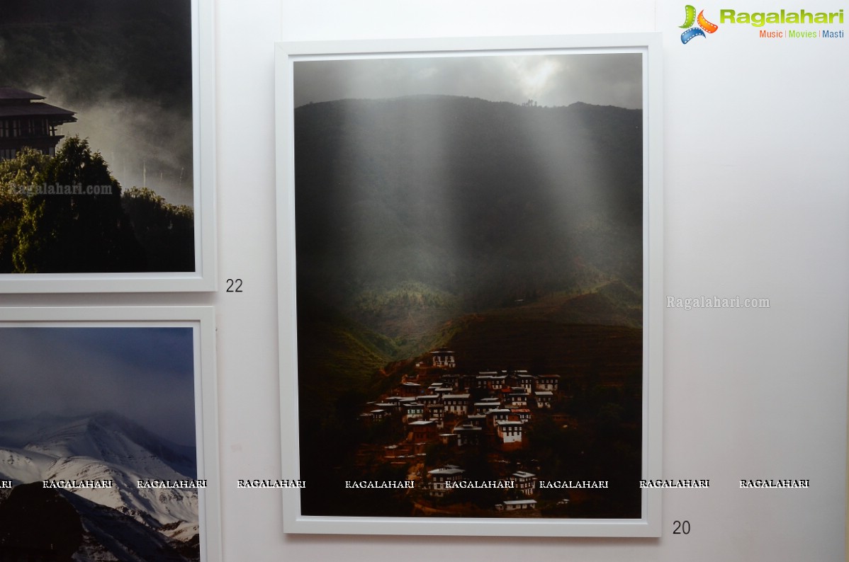 Photography Exhibition By Shreekant Somany at Kalakriti