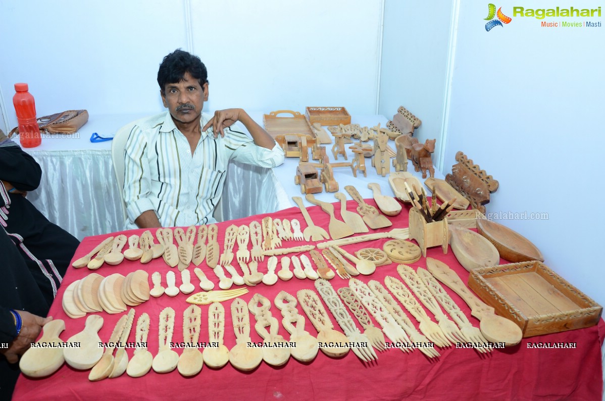 Lepakshi Handicrafts and Handlooms Exhibition at Kalinga Cultural Trust, Hyderabad