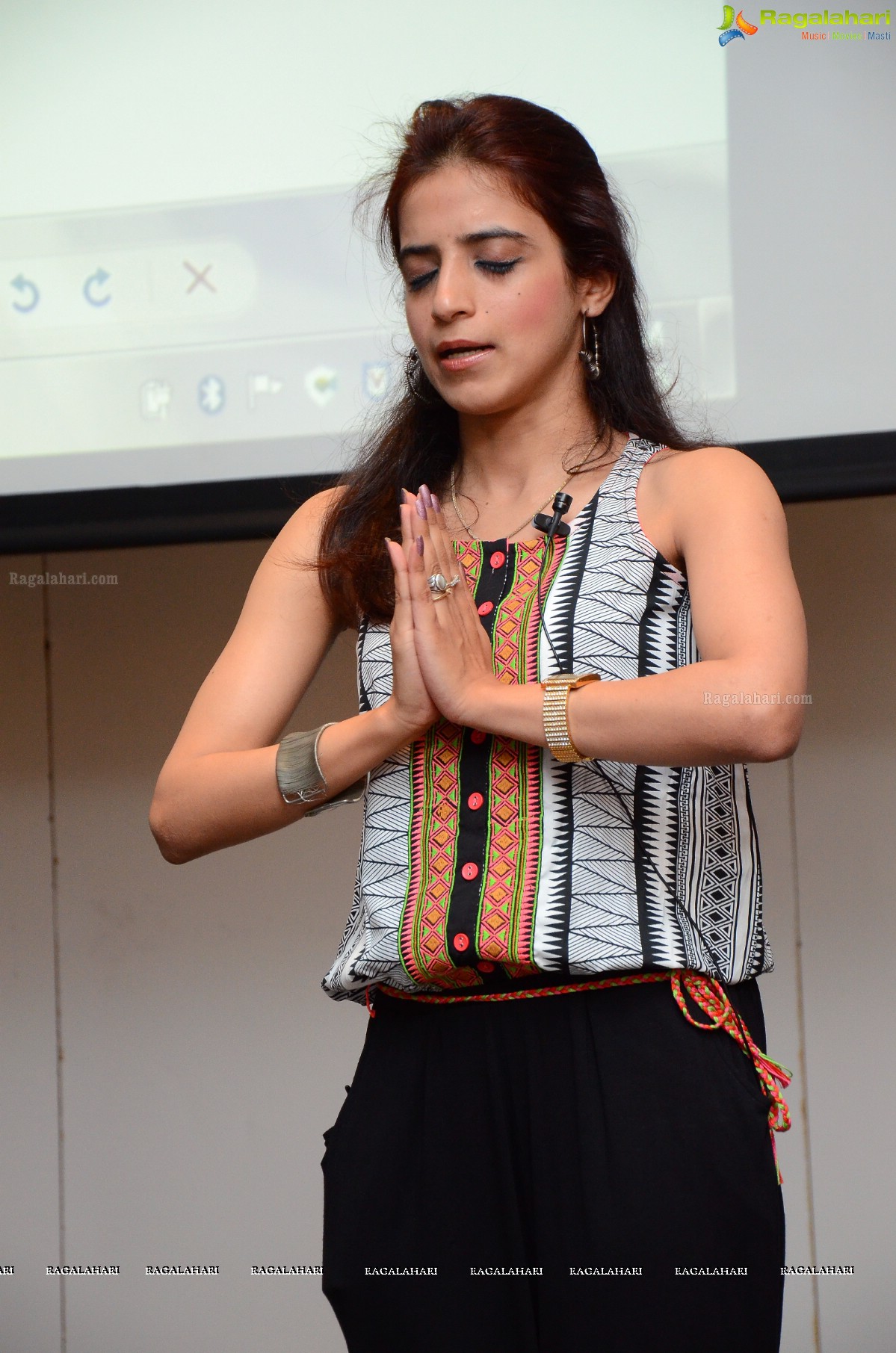 Health Awareness Program Organized by Bina Mehta - A Workshop on Face Yoga with Mansi Gulati