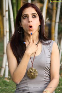 Mansi Gulati Facial Yoga