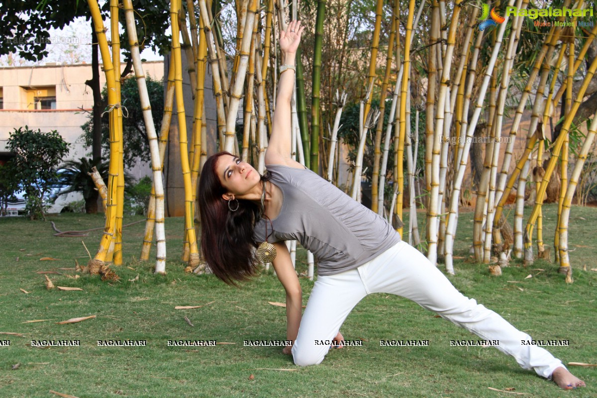 Mansi Gulati's Face Yoga Talk Show at NIFT, Hyderabad