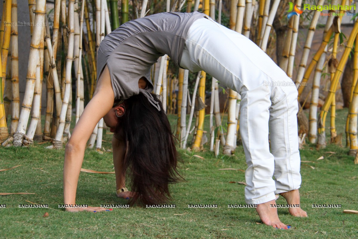 Mansi Gulati's Face Yoga Talk Show at NIFT, Hyderabad