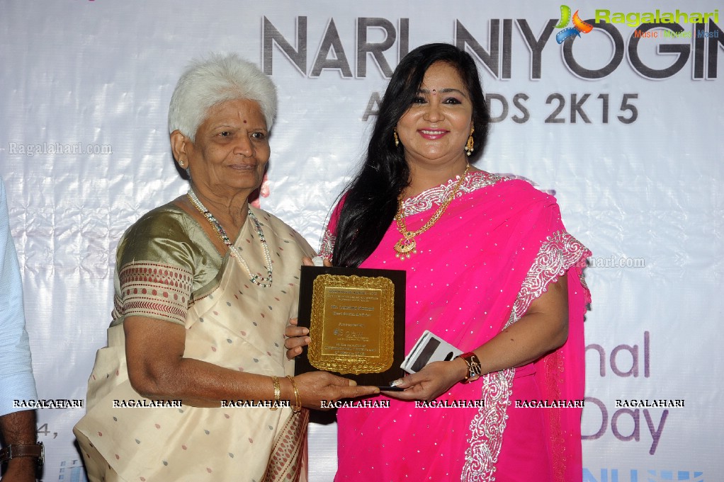 Nari Niyogin Awards 2K15