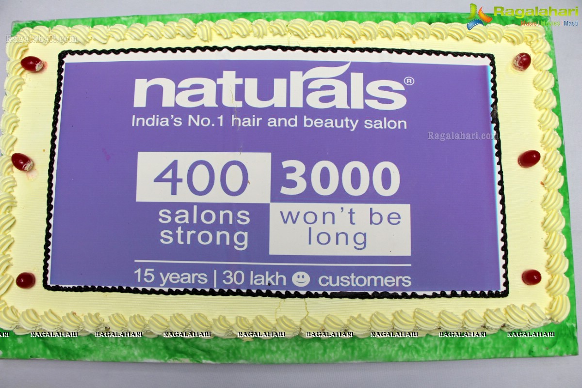 Shraddha Das launches Nautrals Salon & Spa at Banjara Hills, Hyderabad