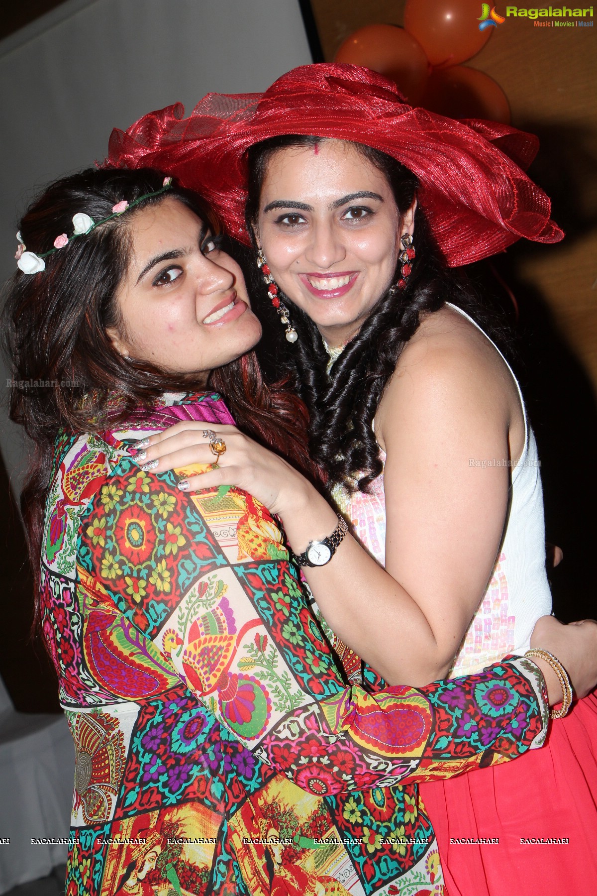 Partyholics Kitty Party by Nayan-Bhavyata Agarwal at Marigold