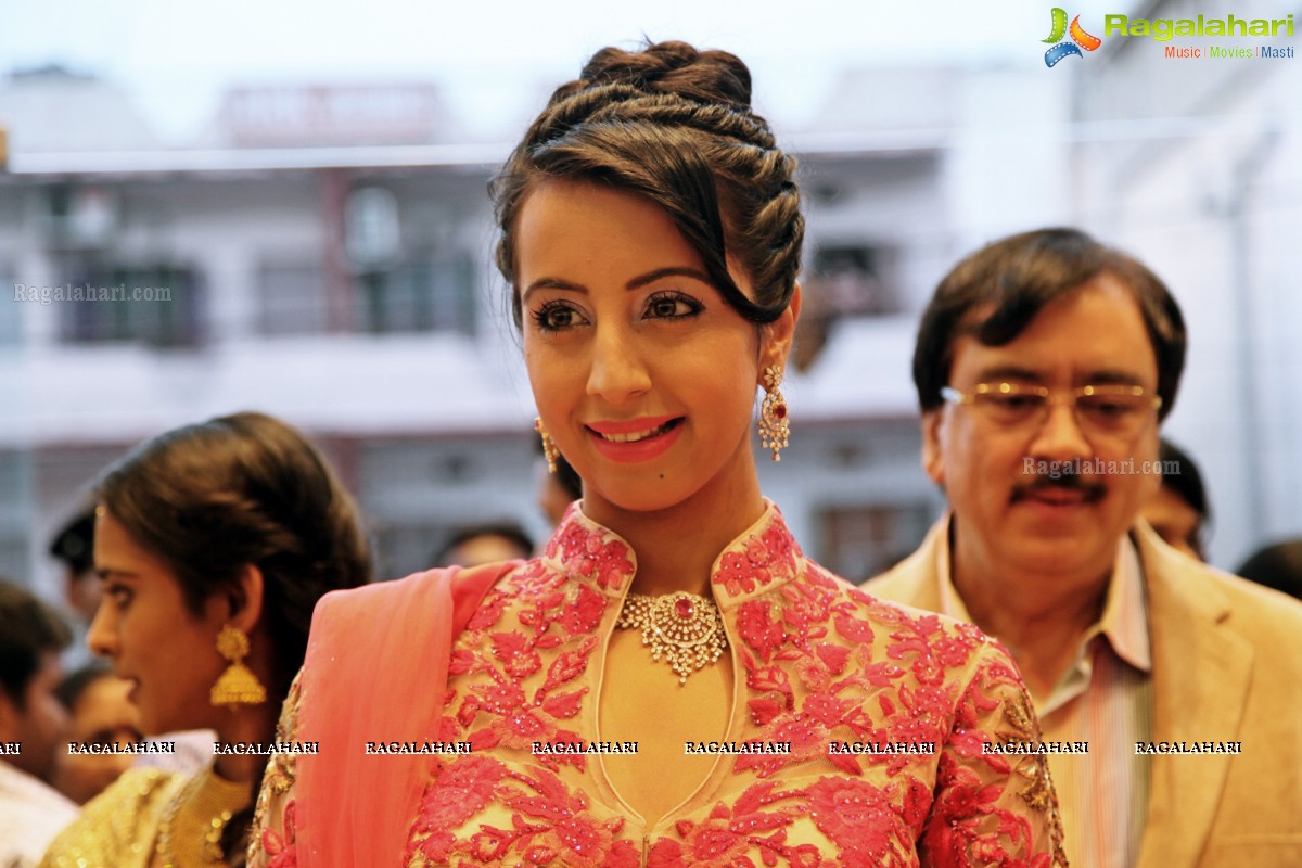 Sanjjanaa launches Neeru's - A 5 Floor Family Store in Vizag