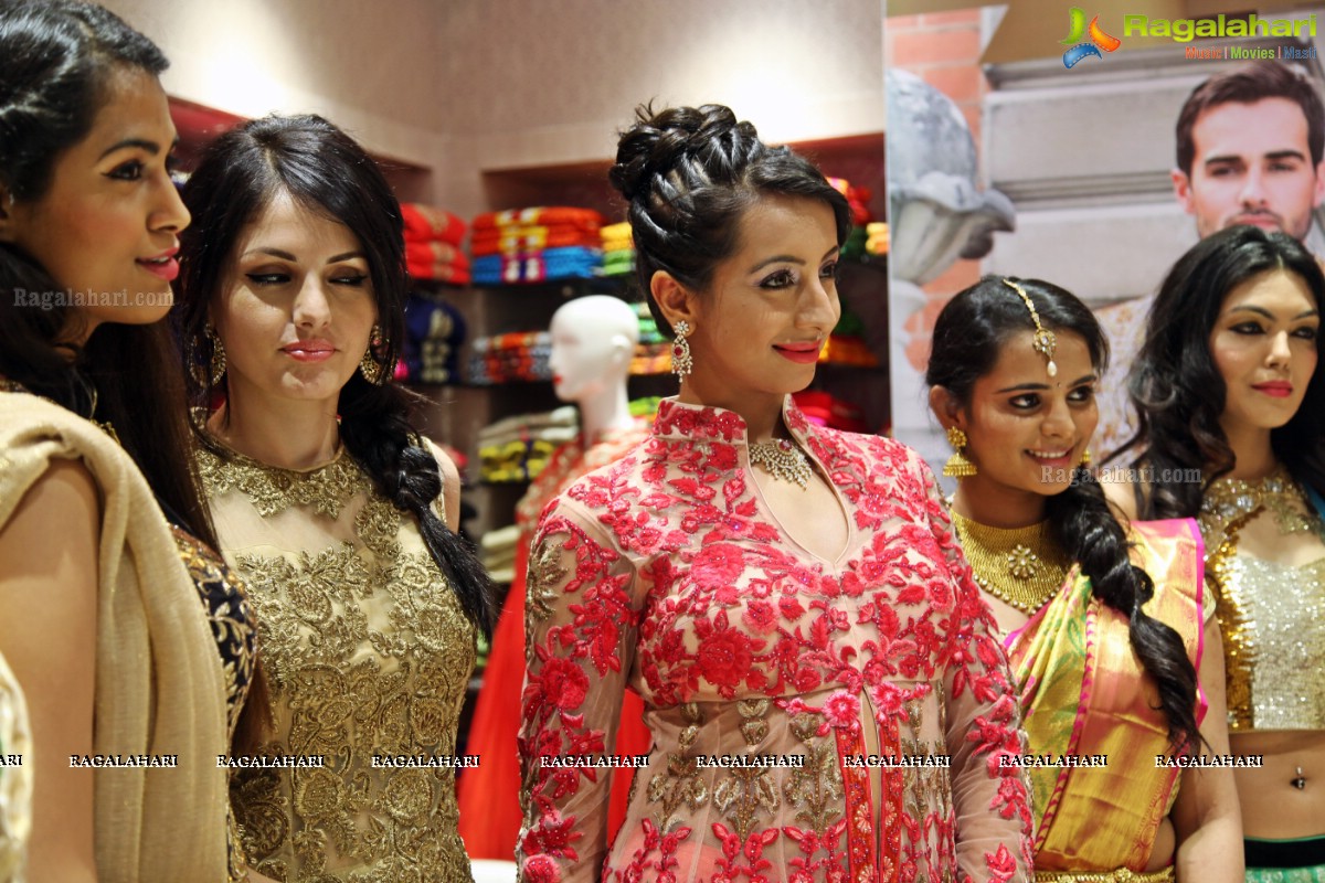 Sanjjanaa launches Neeru's - A 5 Floor Family Store in Vizag