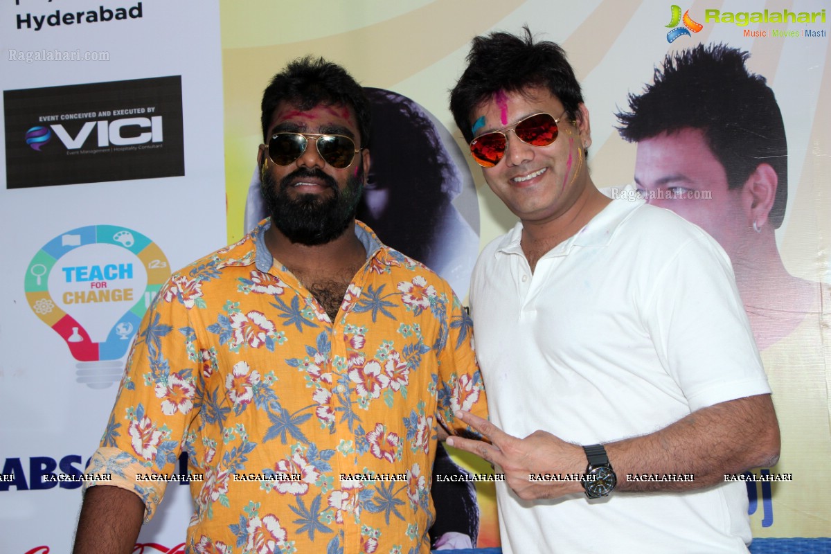 Pitars Holi Hyderabad 2015 Press Meet