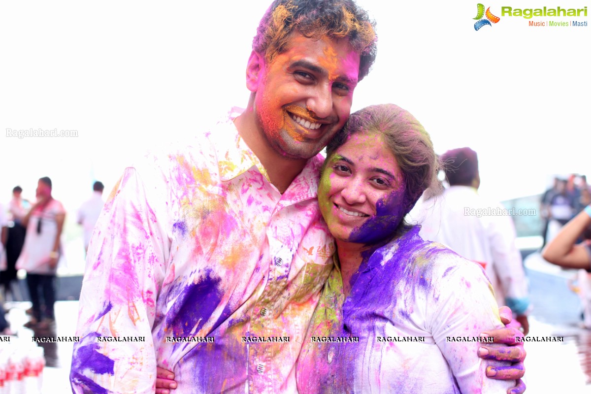 Pitars Holi Hyderabad 2015