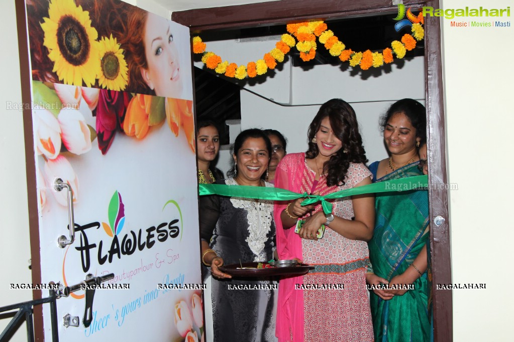 Priya Anduluri launches Flawless Beauty Parlour and Spa in Hyderabad