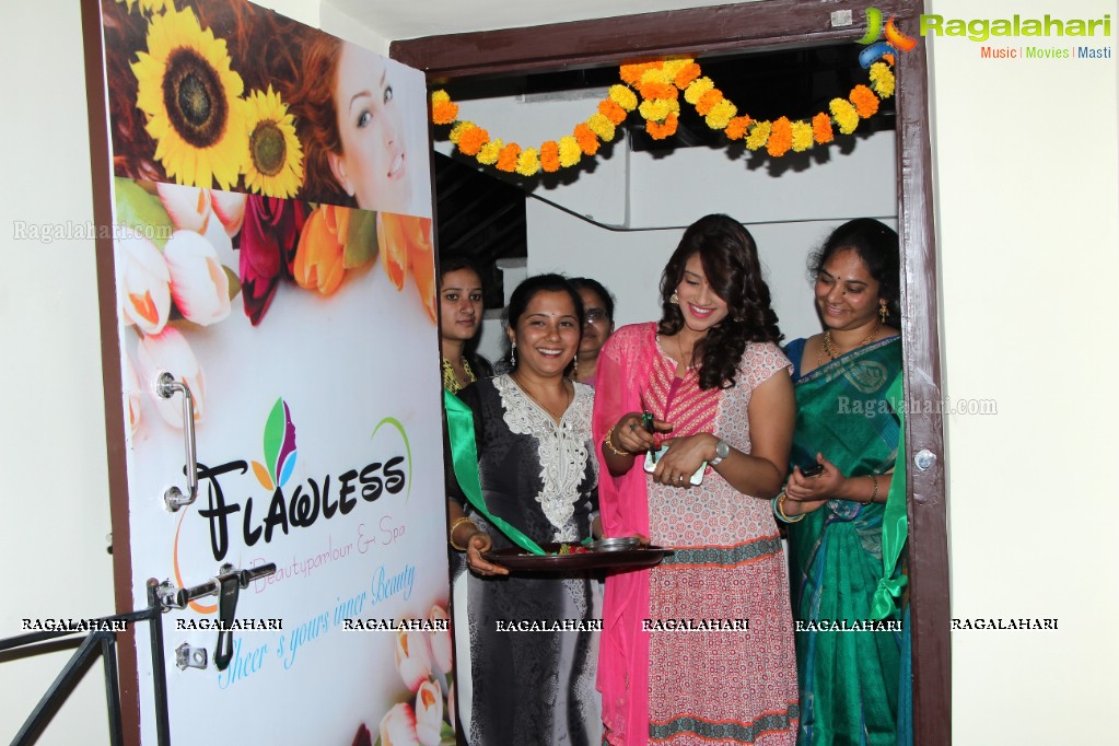 Priya Anduluri launches Flawless Beauty Parlour and Spa in Hyderabad