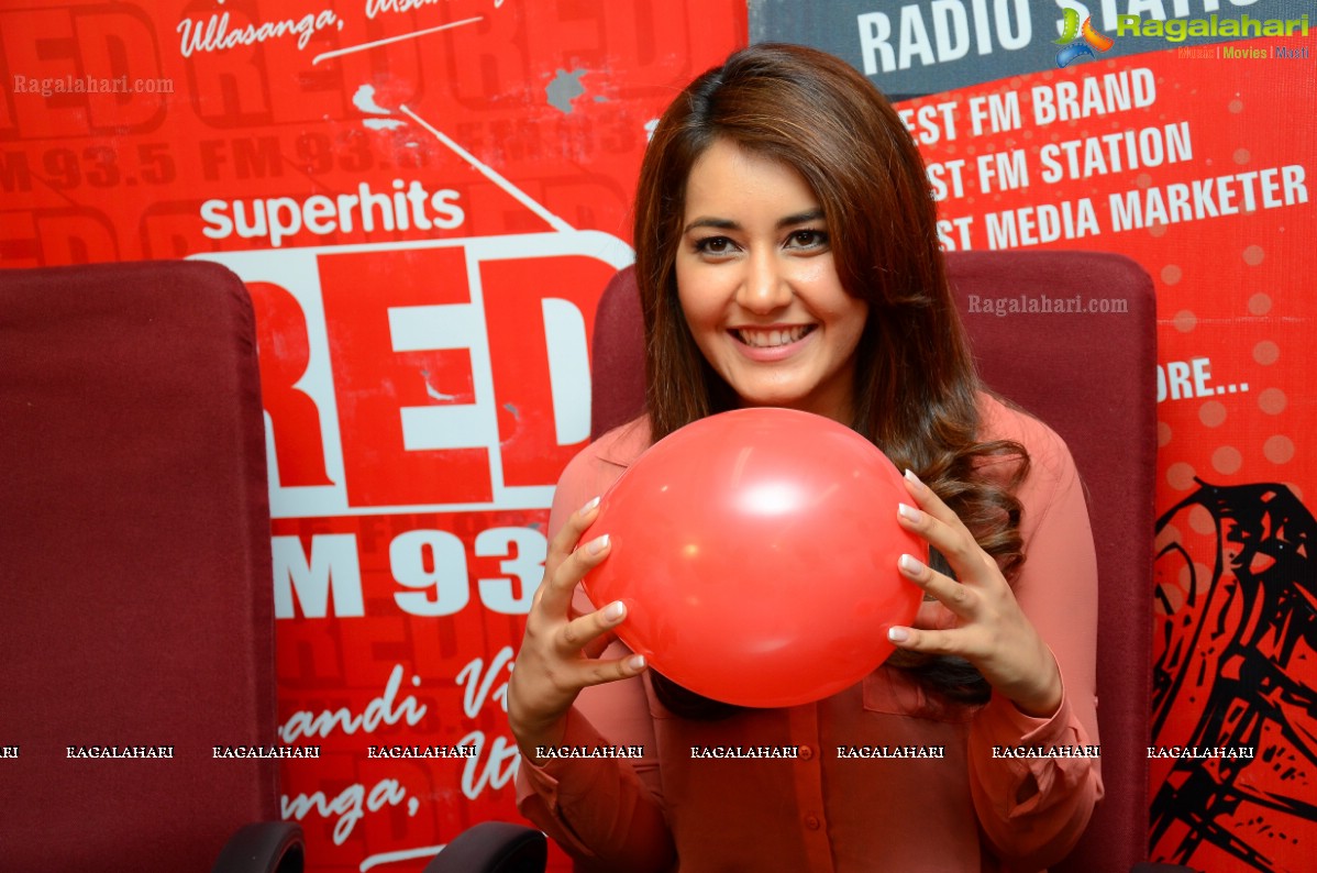 Rashi Khanna meet the listeners at 93.5 RED FM, Hyderabad