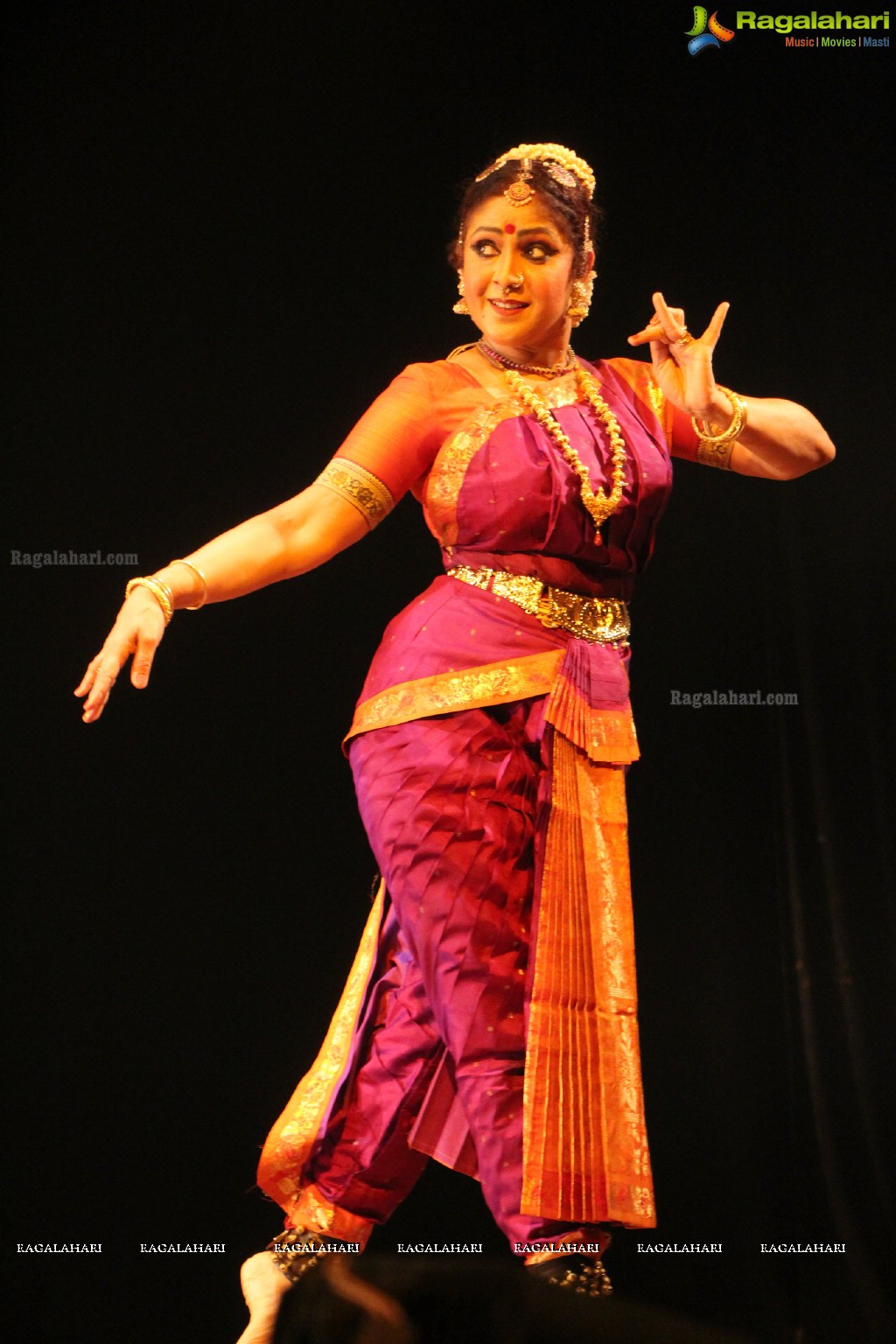 Shringara Darpanam - Dance Drama By Dr. Ananda Shankar Jayant