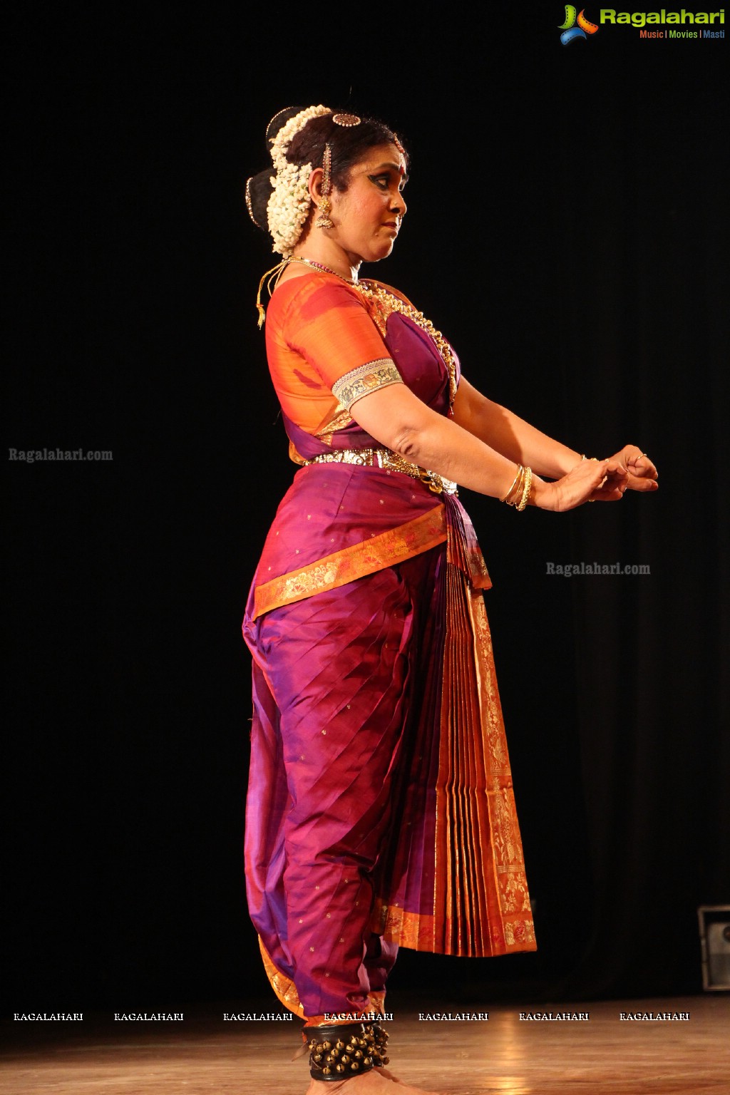 Shringara Darpanam - Dance Drama By Dr. Ananda Shankar Jayant