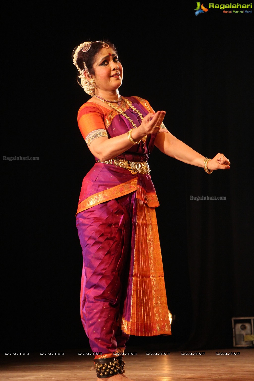 Shringara Darpanam - Dance Drama By Dr. Ananda Shankar Jayant