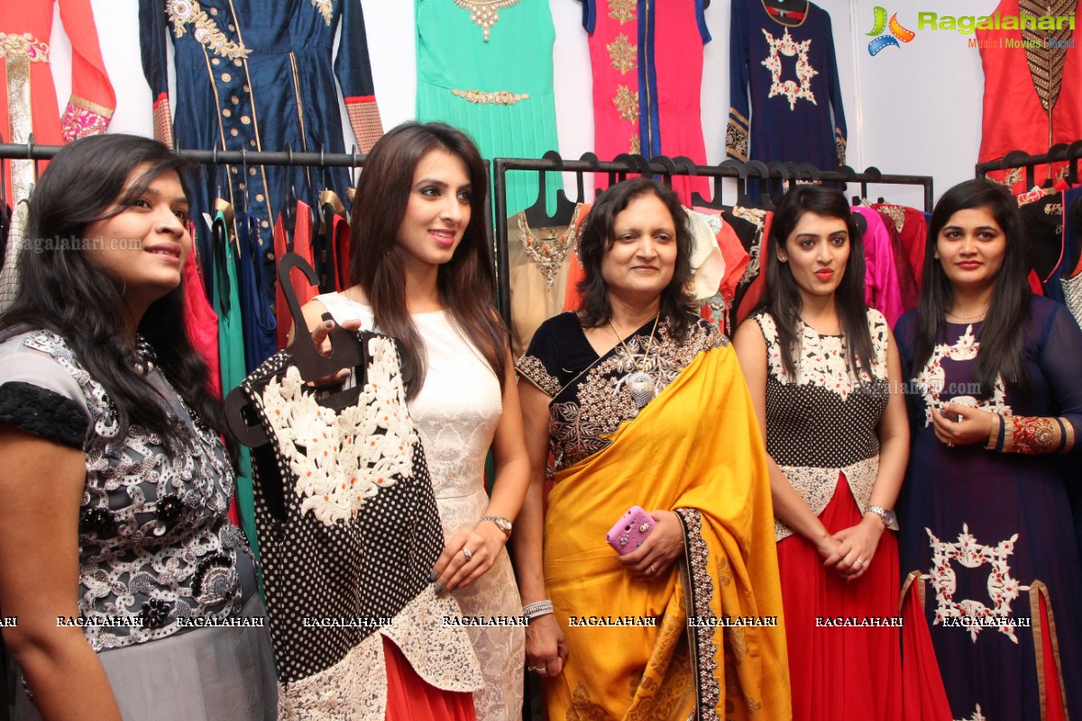 Simer Motiani inaugurates Desire Designer Exhibition at Taj Krishna, Hyderabad