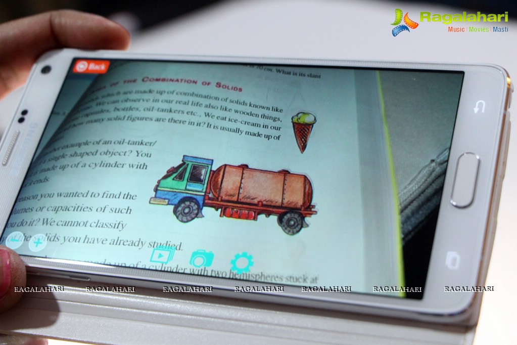 Smartur - 3D Quick Study App Launch