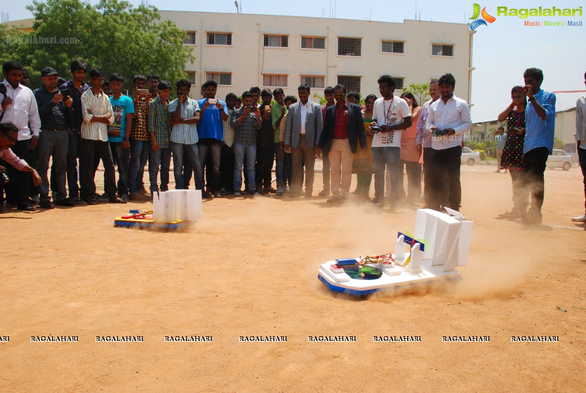 St. Peters Engineering Students Create flying Robo Bird 'Ornithopter'