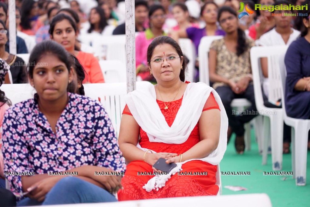 Valedictory Ceremony of 'ANASTOMOZ' by Apollo Institute of Medical Sciences & Research, Hyderabad