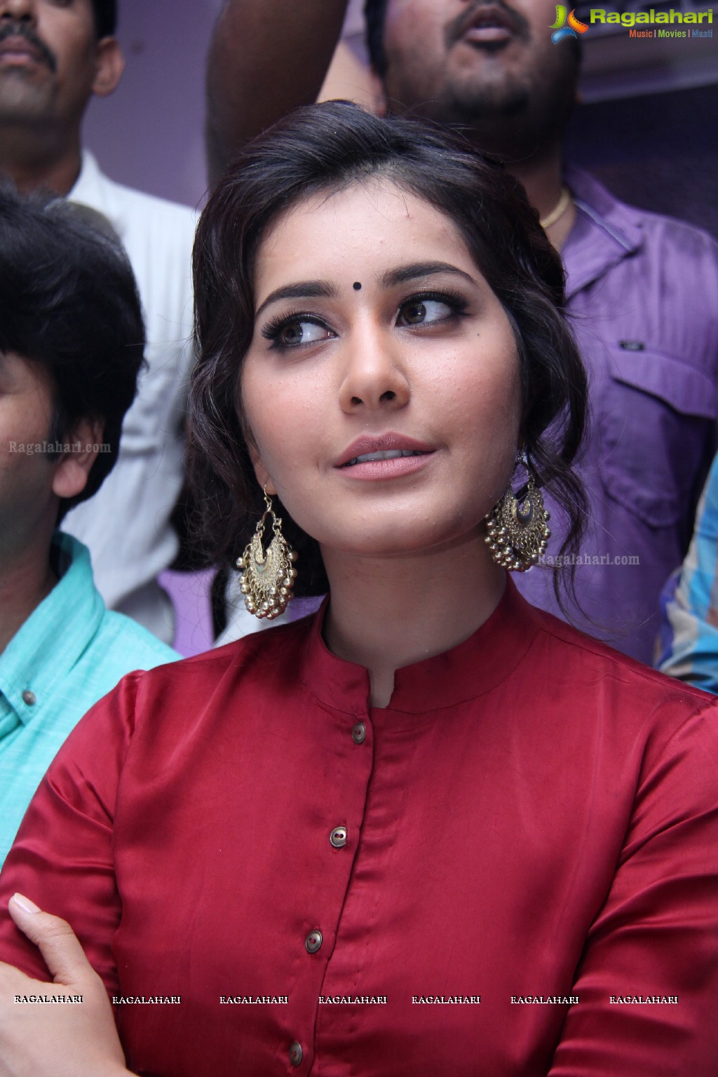 Raashi Khanna launches Bahar Cafe Restaurant at LB Nagar, Hyderabad