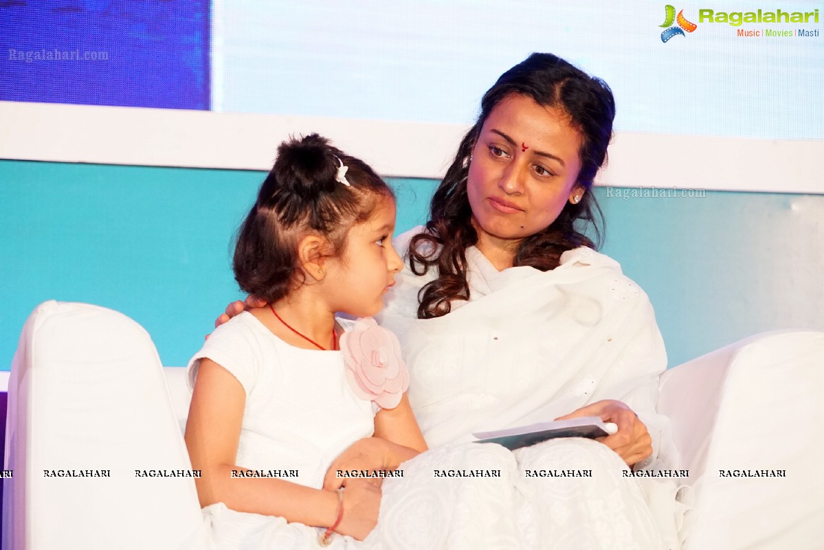 Namrata Shirodkar launches Birth Right by Rainbow Hospitals in Hyderabad