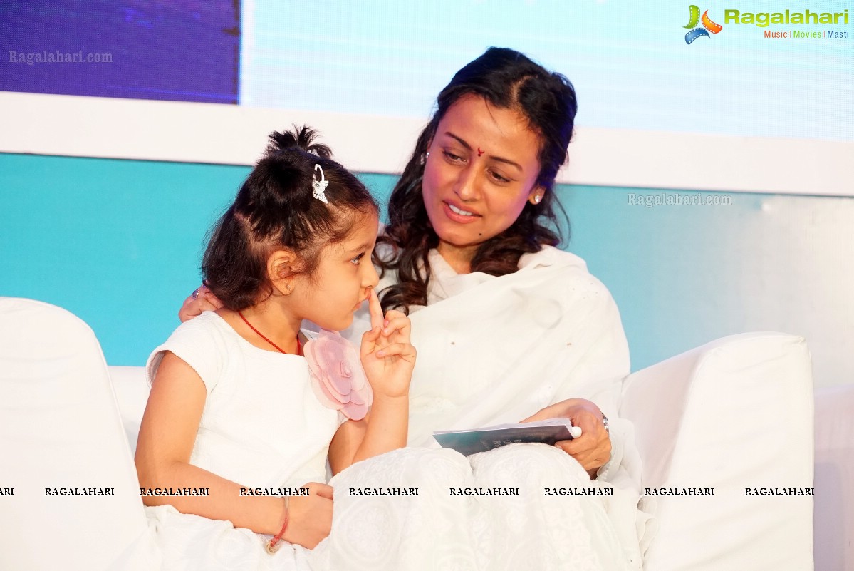Namrata Shirodkar launches Birth Right by Rainbow Hospitals in Hyderabad