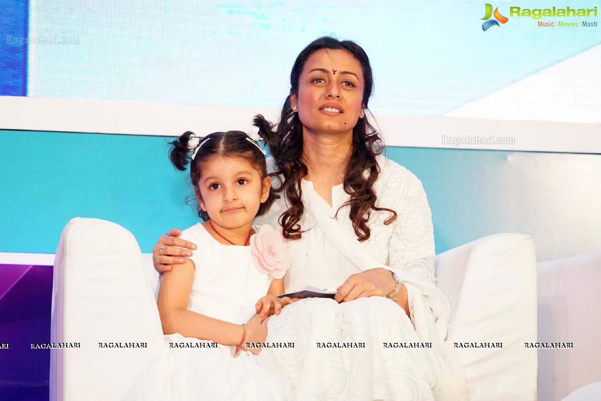 Namrata Shirodkar launches Birth Right by Rainbow Hospitals in Hyderabad