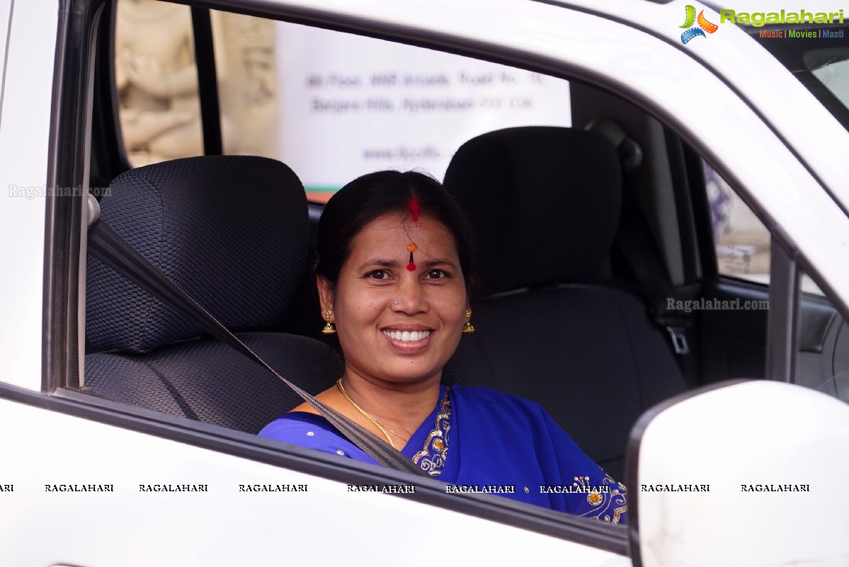 FICCI 14 Stars of Women in Transport