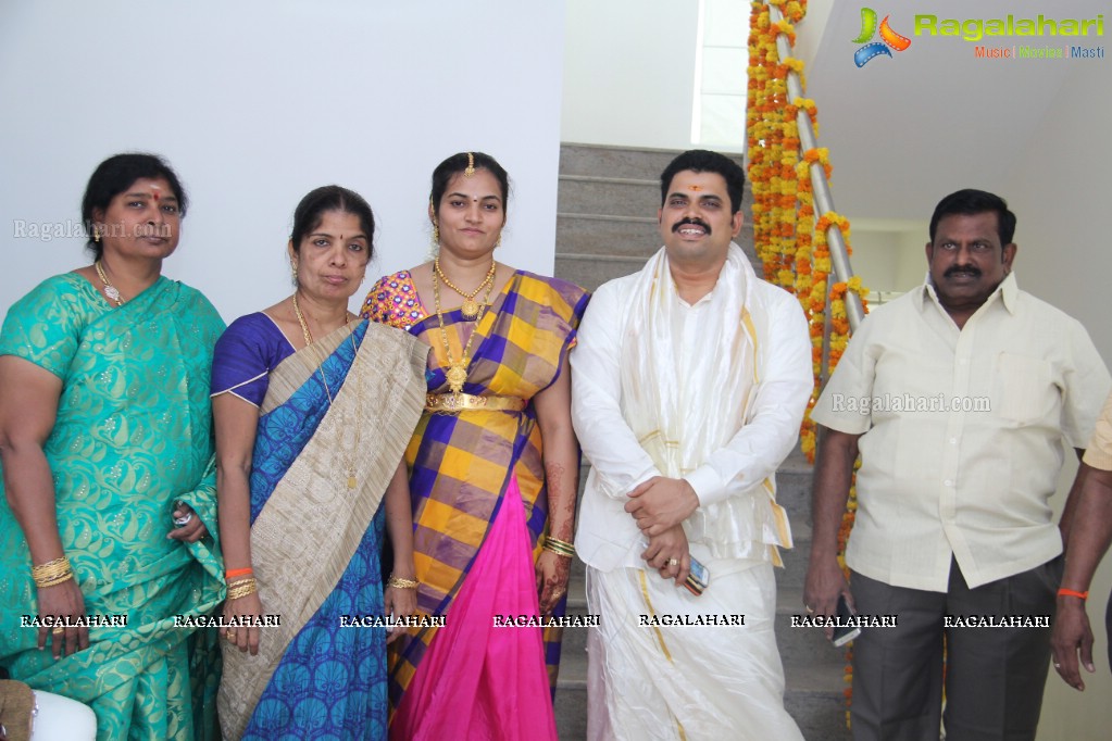 Grand Housewarming Ceremony of Director/Producer Yamuna Kishore, Hyderabad