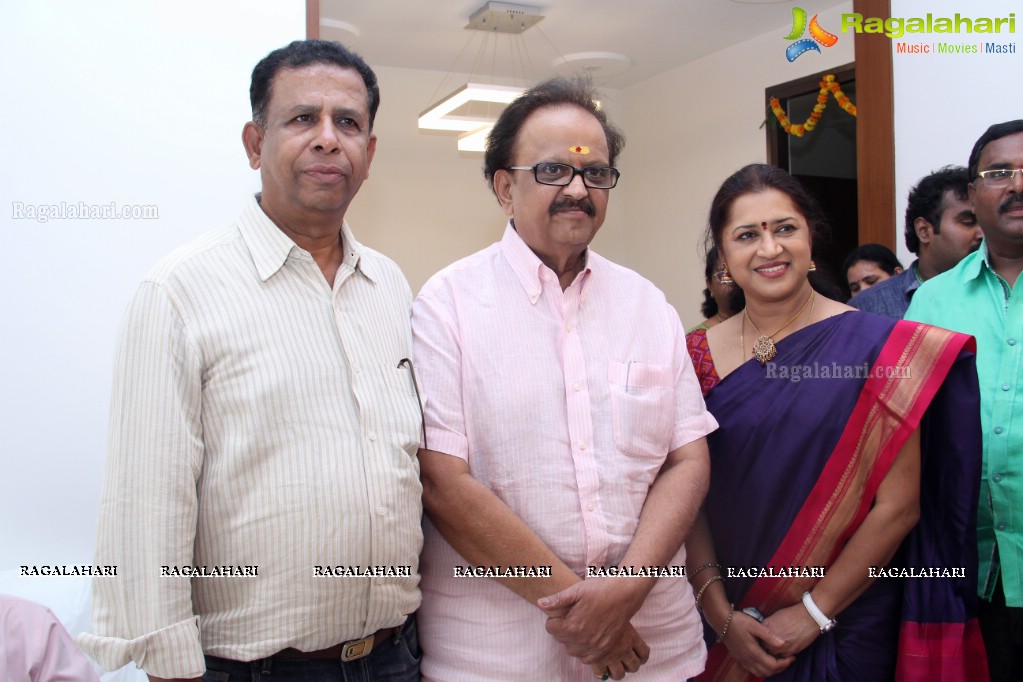 Grand Housewarming Ceremony of Director/Producer Yamuna Kishore, Hyderabad