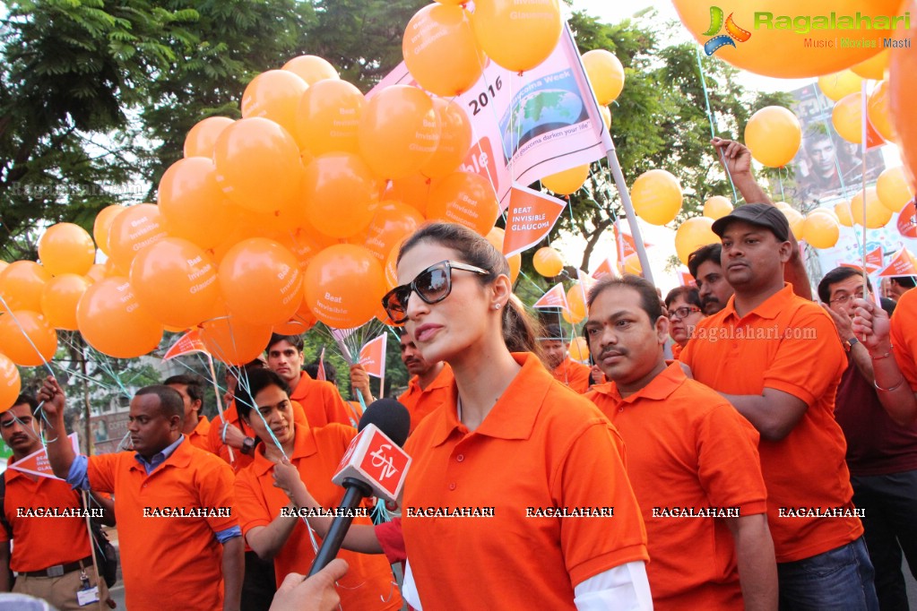 Shilpa Reddy flagged off & joined the Glaucoma Awareness Walk by L V Prasad Eye Institute