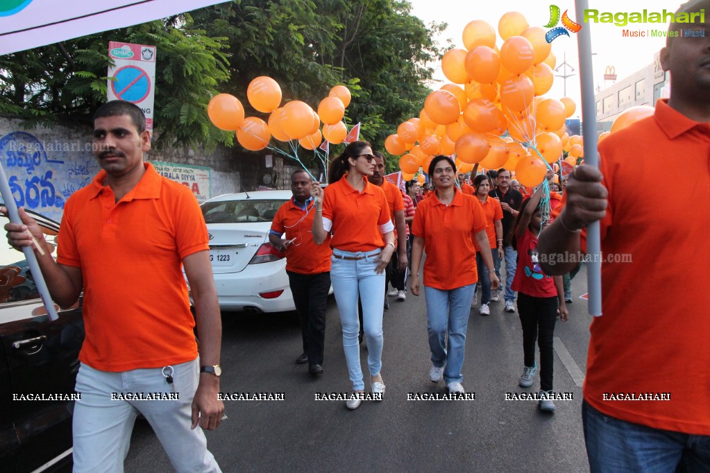 Shilpa Reddy flagged off & joined the Glaucoma Awareness Walk by L V Prasad Eye Institute