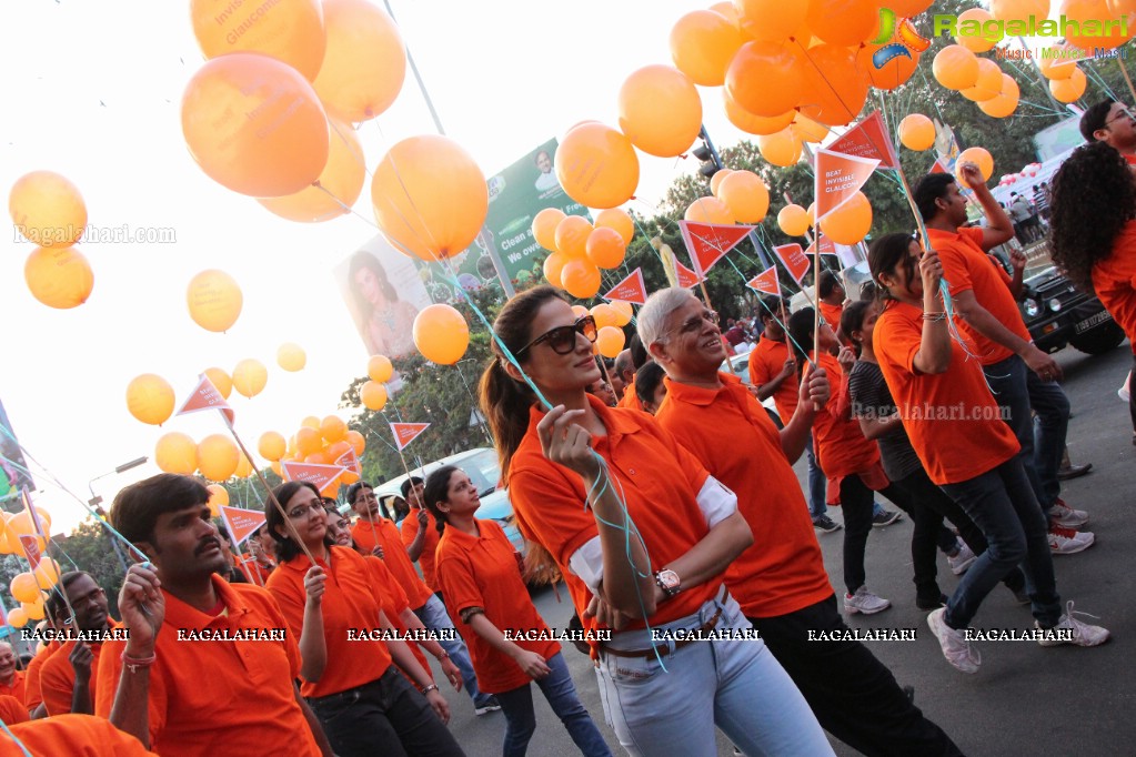 Shilpa Reddy flagged off & joined the Glaucoma Awareness Walk by L V Prasad Eye Institute