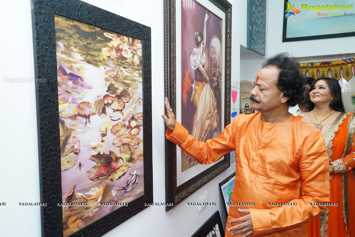 Annual Sale of Paintings by Hari at VSL Visual Art Gallery