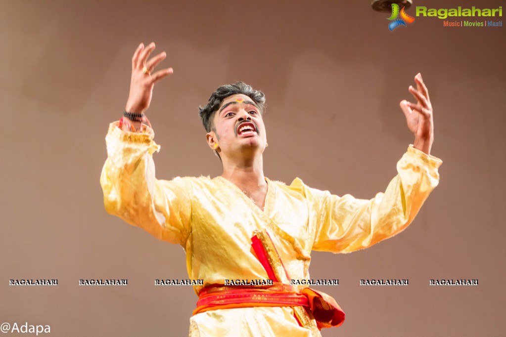 Kharagpur IIT Students felicitates Tanikella Bharani