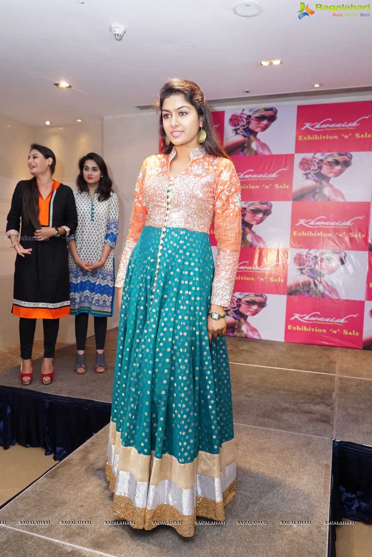 Grand Curtain Raiser of Khwaaish Exhibition and Sale, Hyderabad