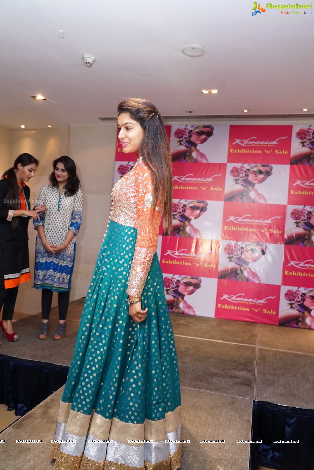 Grand Curtain Raiser of Khwaaish Exhibition and Sale, Hyderabad