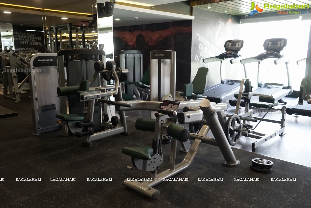 Kris Gethin's Gym Press Meet in Hyderabad