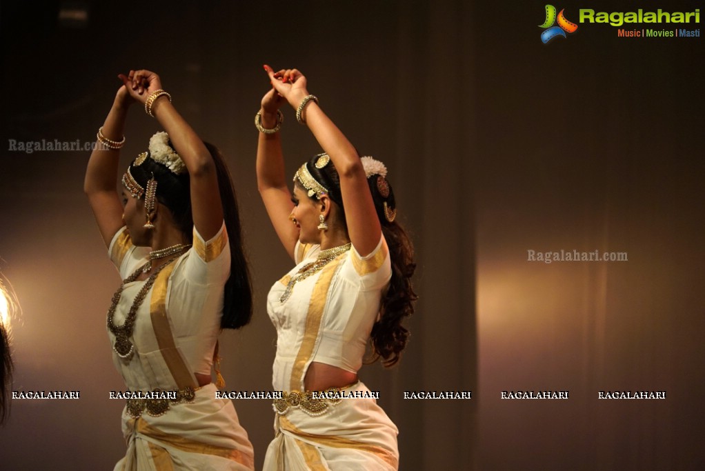 Tales of Gods and Love - A Kuchipudi Recital by Sandhya Raju at Shilpa Kala Vedika, Hyderabad