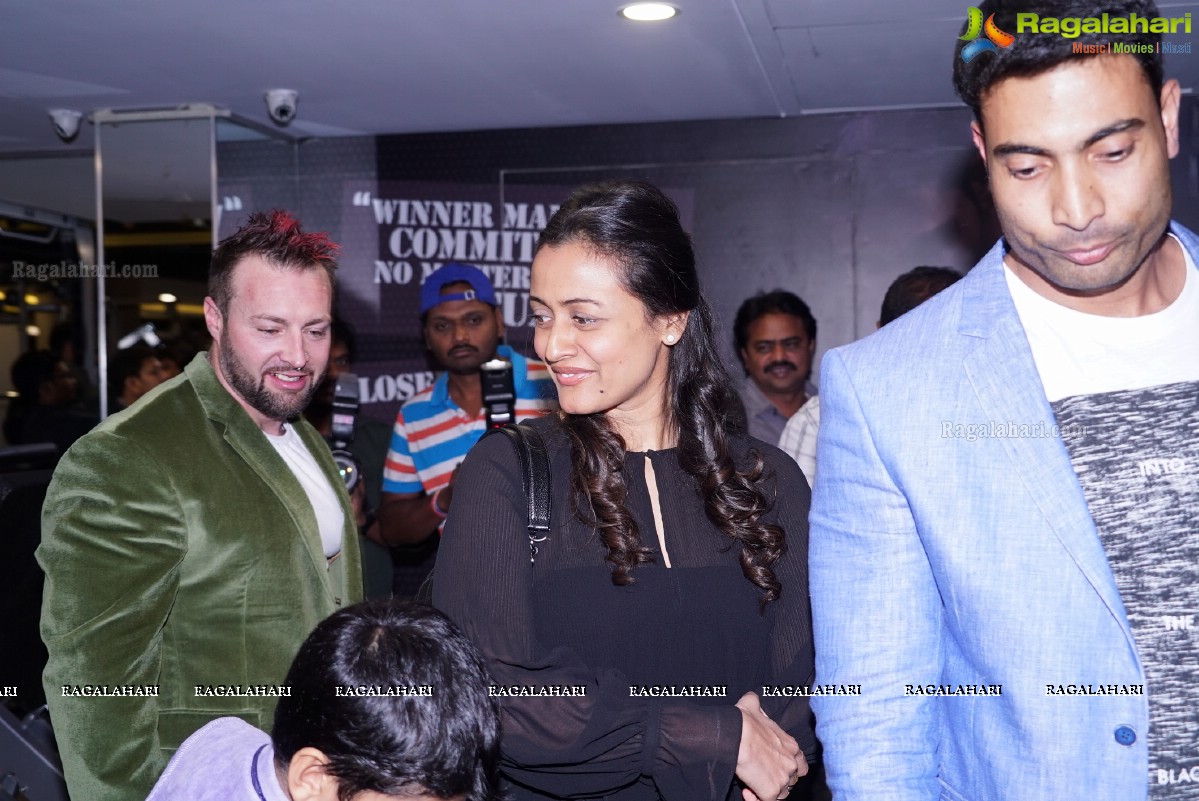 Namrata Shirodkar launches Kris Gethin's Gym, Hyderabad