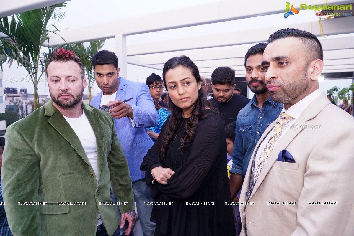 Namrata Shirodkar launches Kris Gethin's Gym, Hyderabad