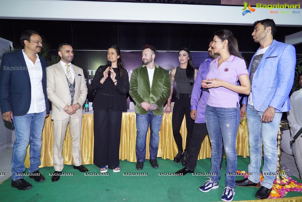 Namrata Shirodkar launches Kris Gethin's Gym, Hyderabad