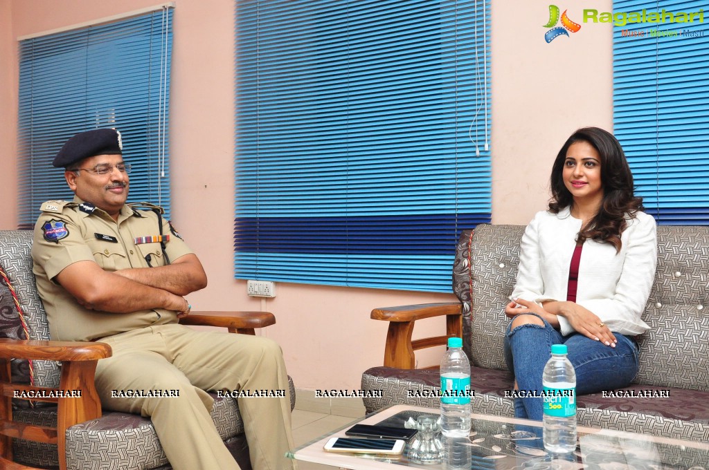 Rakul Preet Singh at Traffic Awareness Programme, Hyderabad