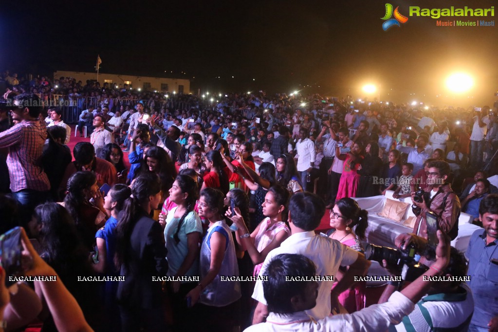 Ram Charan at Malla Reddy College Of Engineering and Technology Annual Fest 2016, Hyderabad