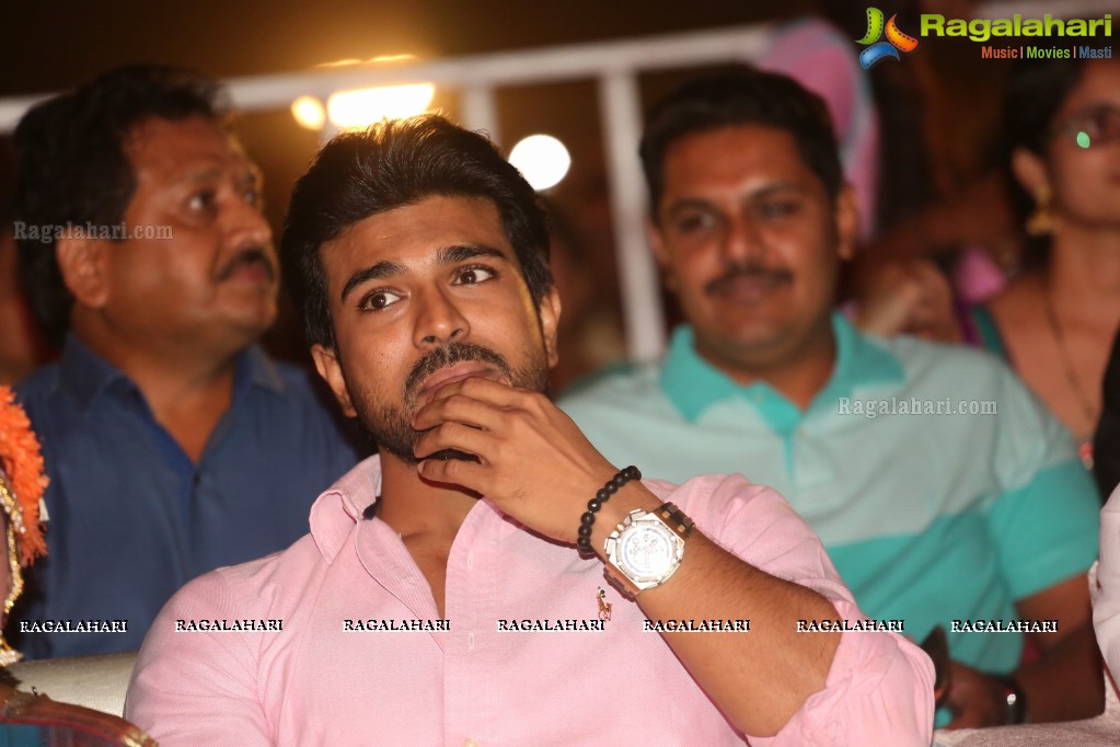 Ram Charan at Malla Reddy College Of Engineering and Technology Annual Fest 2016, Hyderabad