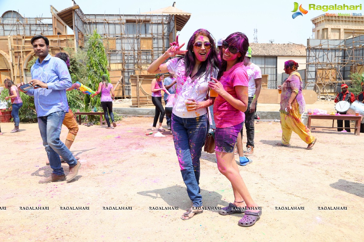 Grand Holi Celebrations 2016 by Raunaq Yar Khan, Hyderabad